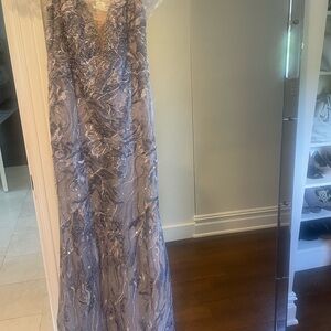 Gorgeous Mac Duggal evening gown!